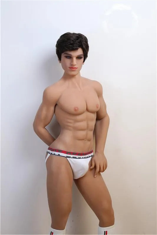 AF 160cm male muscle light strong June