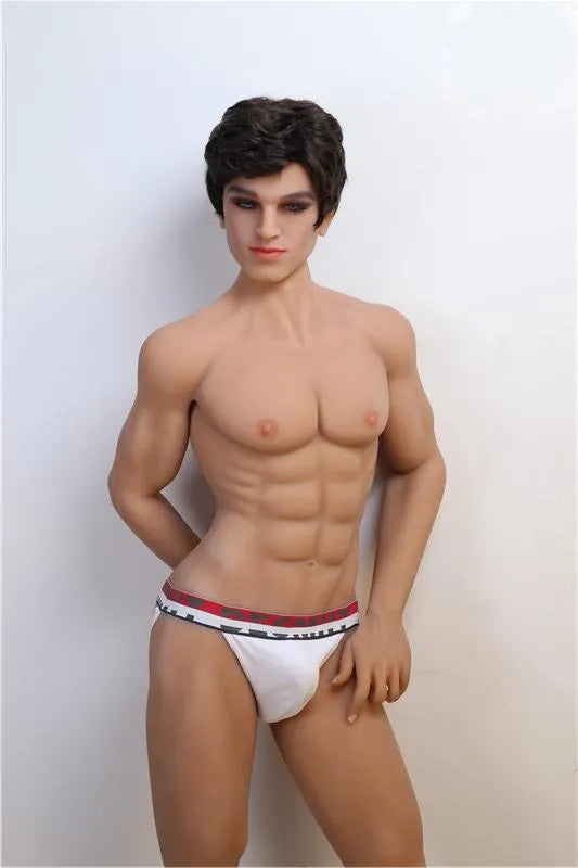 AF 160cm male muscle light strong June