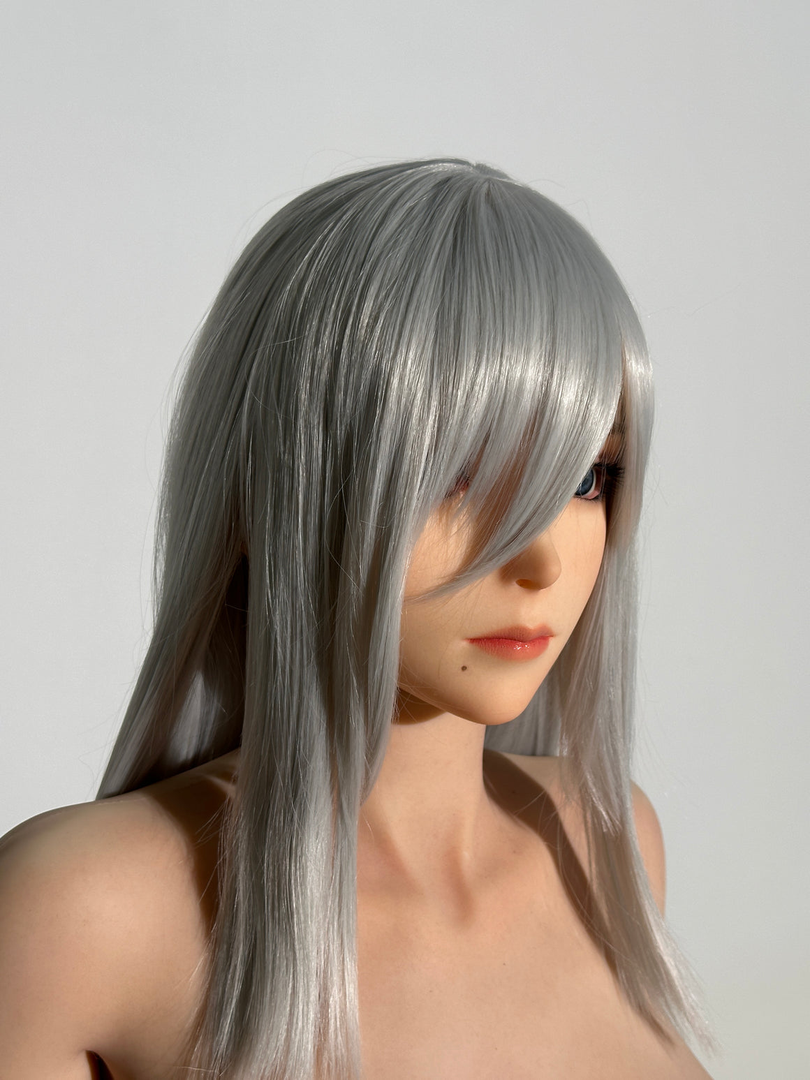 171cm/5ft7 G-cup Silicone Sex Doll - Lady No.18_2 Game